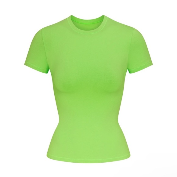 SKIMS Tops - SKIMS Cotton Jersey Neon Green T-shirt Size Medium NWT